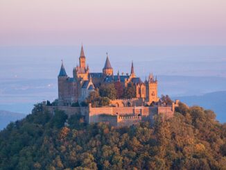 Schloss auf Berg